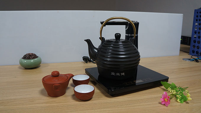 陶瓷壶