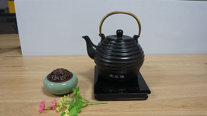陶瓷壶