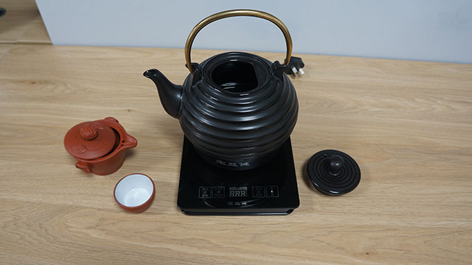 陶瓷壶