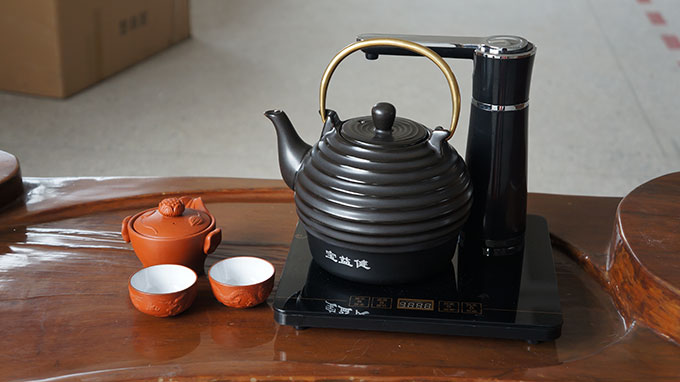 陶瓷壶